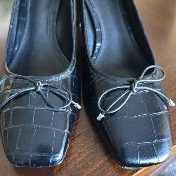 💜🔹️Schutz🔹️ Leather Arissa Square Toe Mid Blockblack pumps 9.5 NWT - Picture 7 of 7